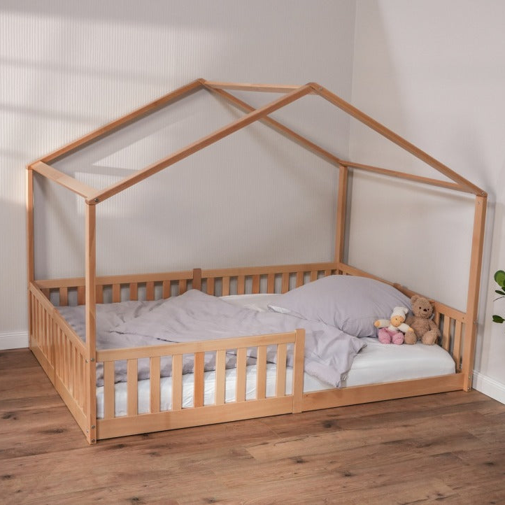 Hausbett 140×200 – warum viele Eltern ihr Kind so entspannter ins Bett bringen