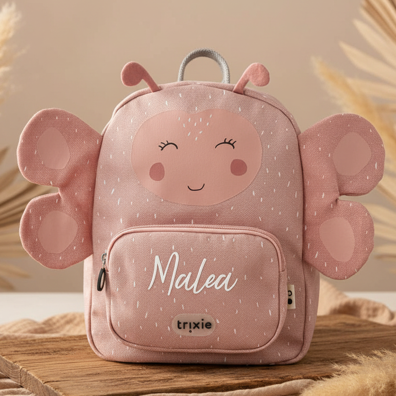 Personalisierter Kinderrucksack mit Namen Malea im Schmetterlingsdesign, ideal für Kindergarten und Alltag