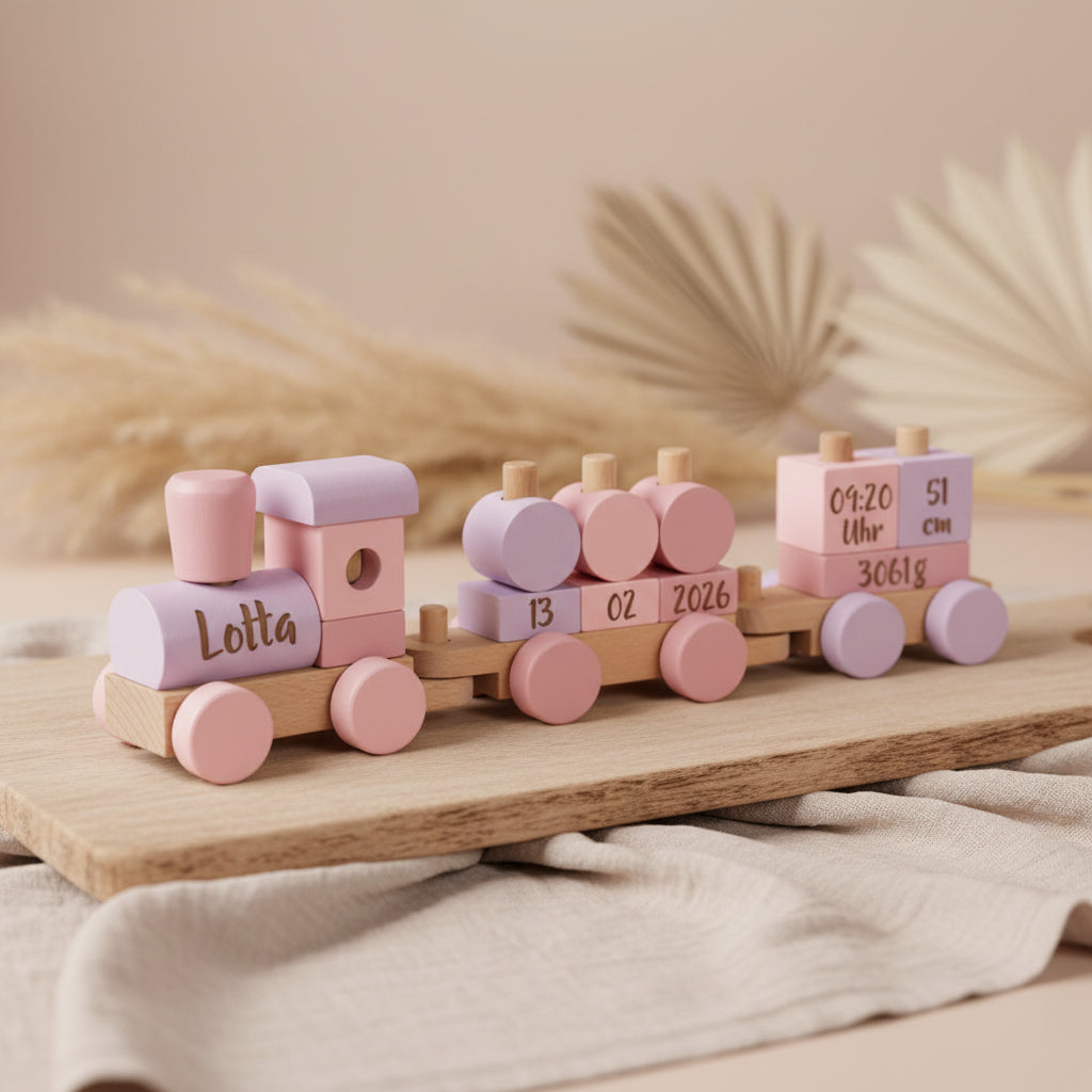 Personalisierter Holz-Zug rosa - Zur Geburt | small foot by Schmatzepuffer