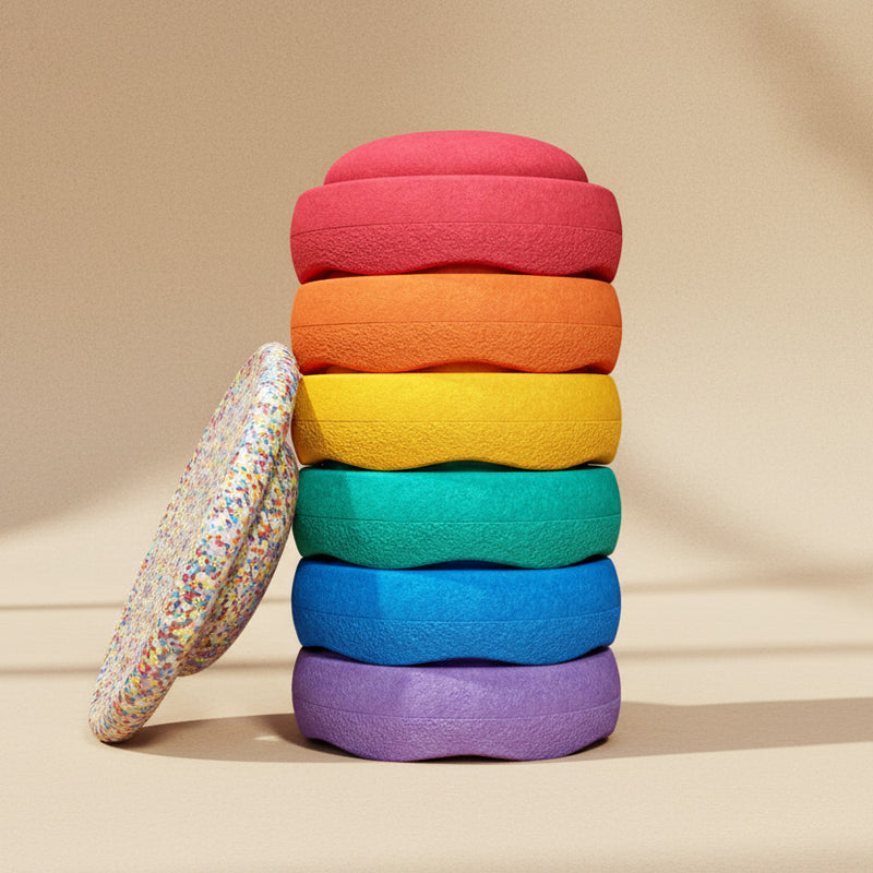 Balance Board + Stapelstein Rainbow Set classic | Stapelstein