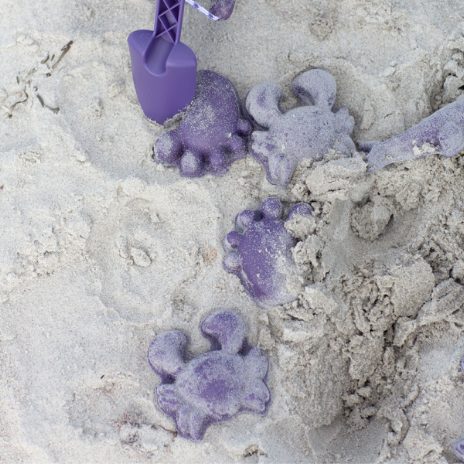 Moules à sable en silicone violet foncé | Scrunch
