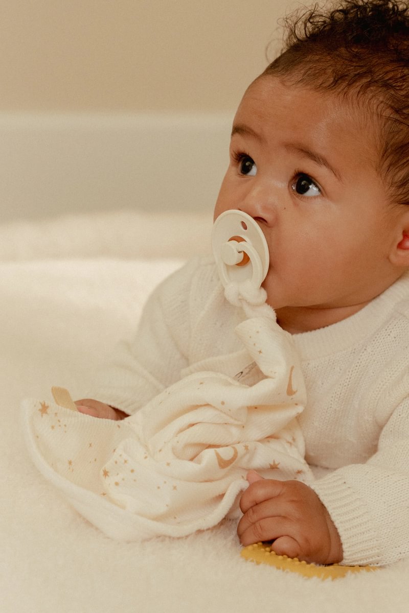 Schmusetuch mit Beißring Newborn Naturals | Little Dutch