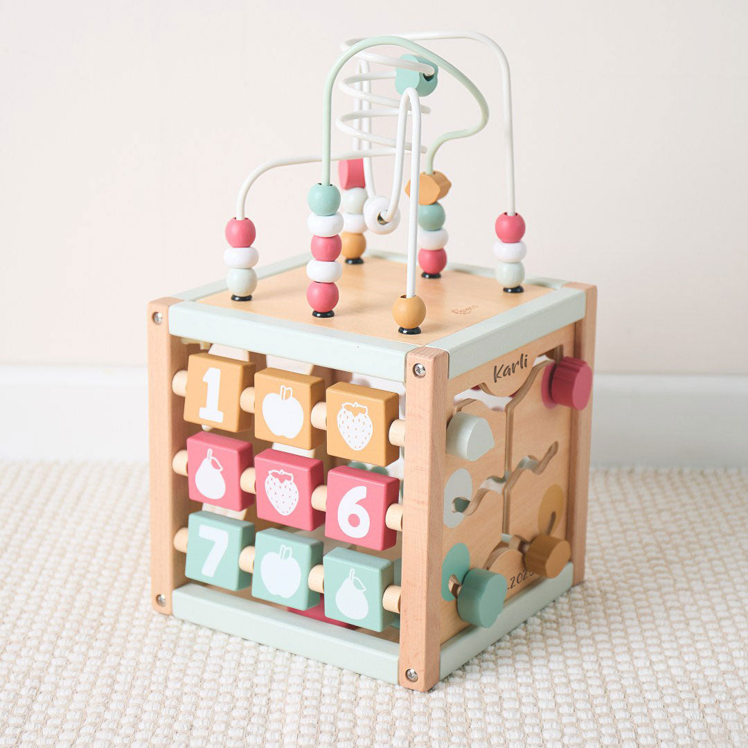 Motor skills cube Berry wood | bieco