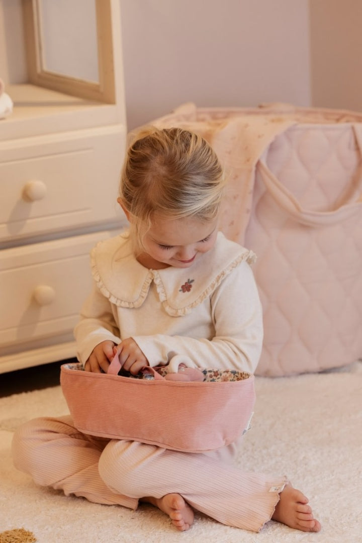 Babypuppe Rosa im Körbchen | Little Dutch