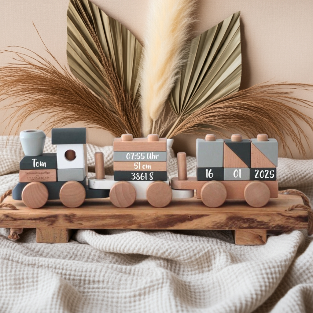 Holz-Zug Exclusive Edition - Zur Geburt - Bedruckt | Little Dutch