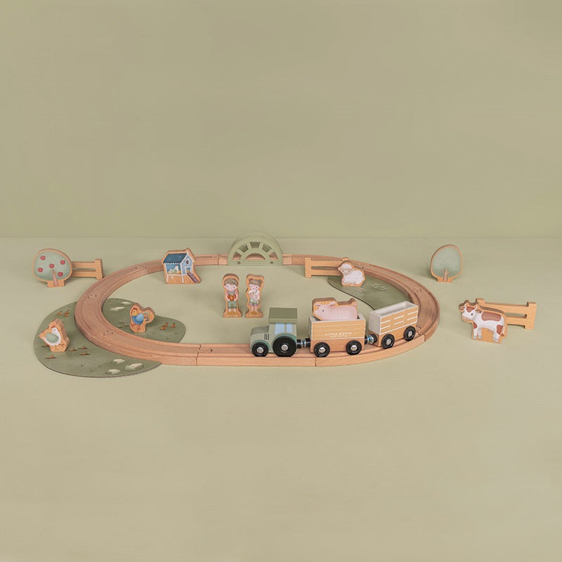 Little Farm wooden train | Little Dutch