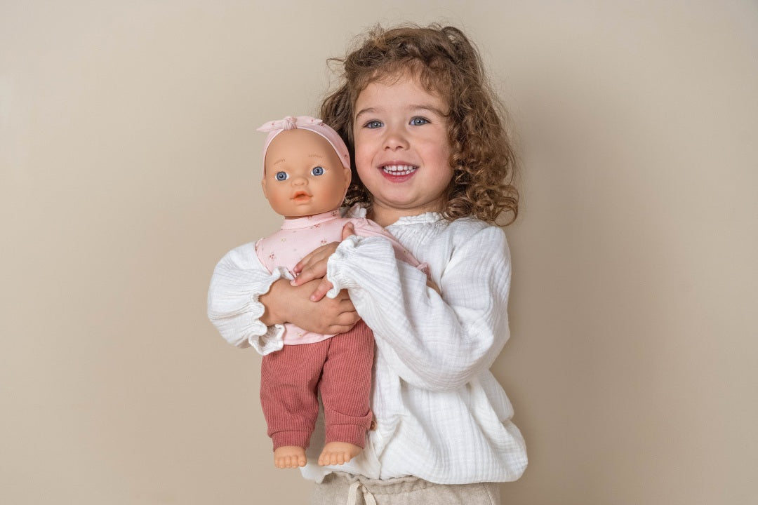 Poppenset Lily inclusief accessoires | Little Dutch gepersonaliseerd