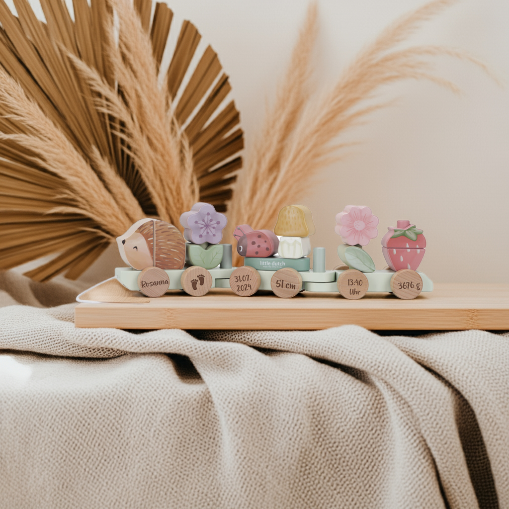 Holz-Zug Igel Fairy Garden "Zur Geburt" | Little Dutch