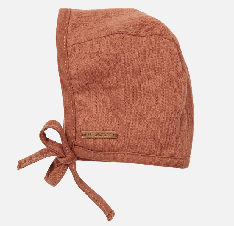 Babymutsje Pure roestrood | Little Dutch