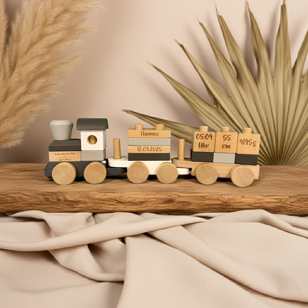 Holz-Zug Exclusive Edition - Zur Geburt | Little Dutch