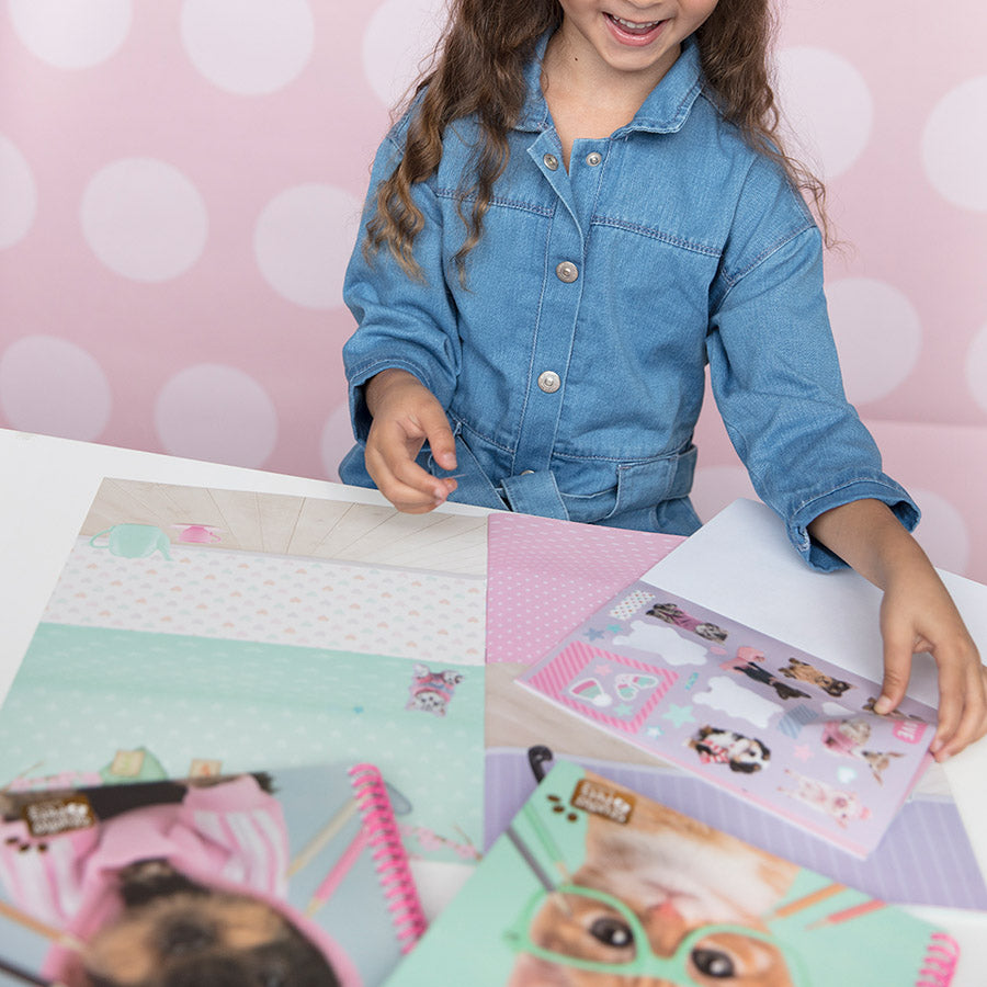 STUDIO PETS – STICKERALBUM "STAR"