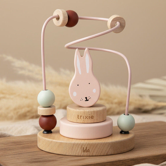 Motorikschleife Holz - Frau Hase | Trixie
