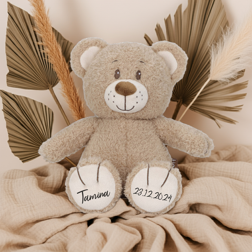 Kuscheltier Teddybär 28 cm mit Name & Geburtsdaten | Schmatzepuffer
