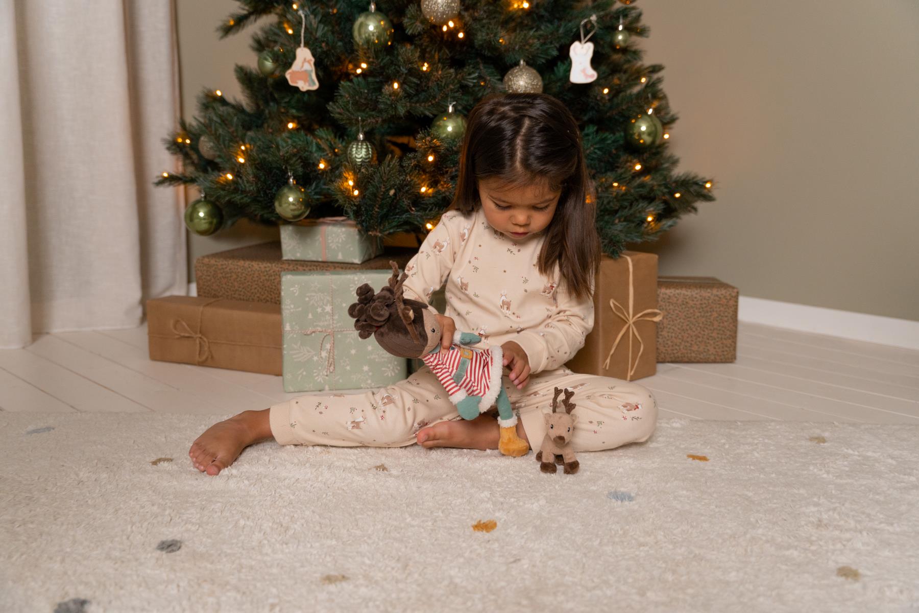 Cuddly doll Winter Evi 35 cm | Little Dutch