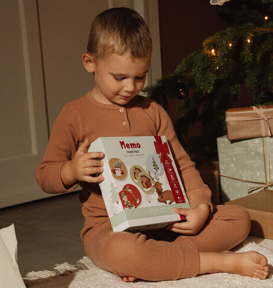 TOPDEAL Memory-Spiel X-MAS Winterliches Kartenspiel Lernspiel für Kinder | Little Dutch