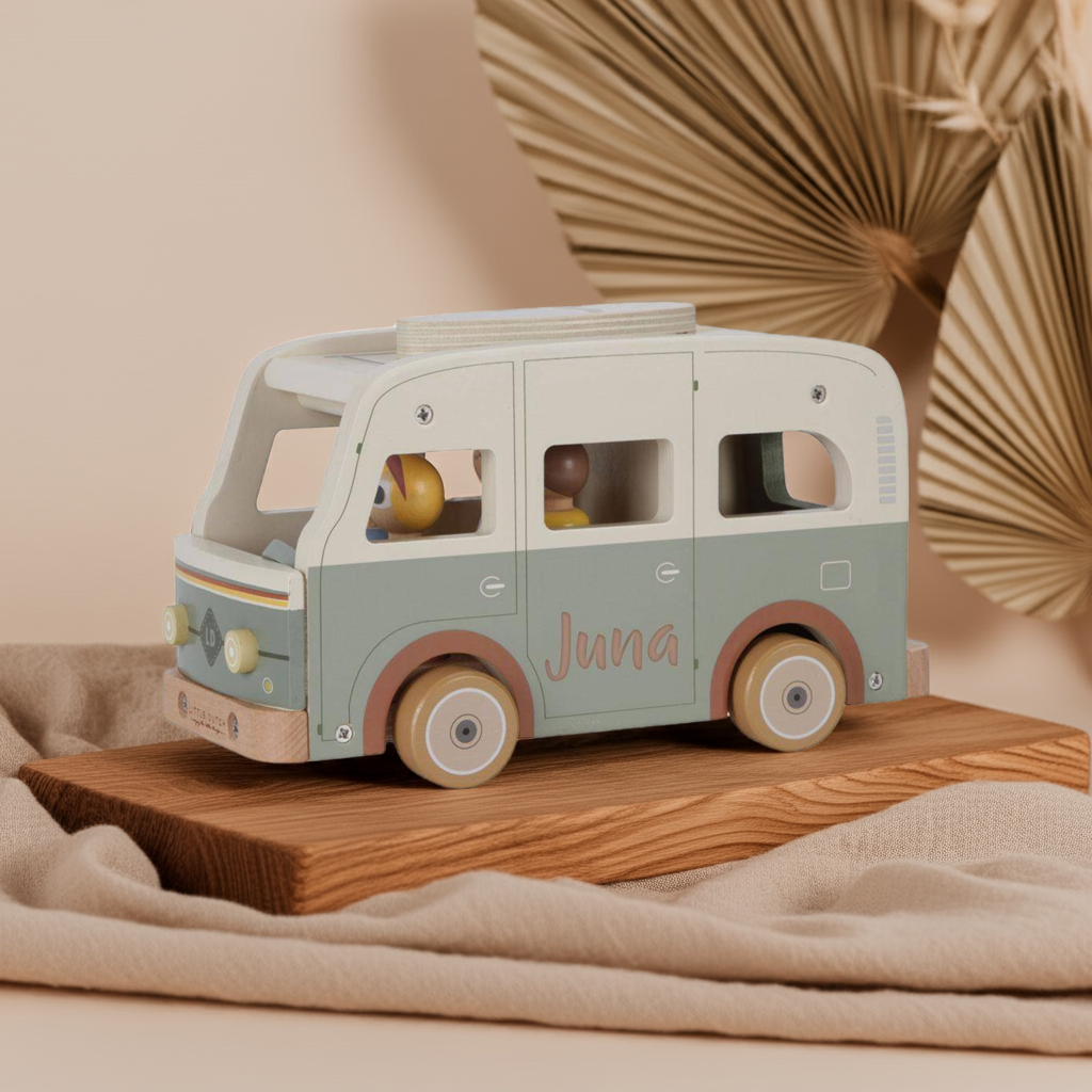 Camper Retro Camper met Speelfiguren | Little Dutch