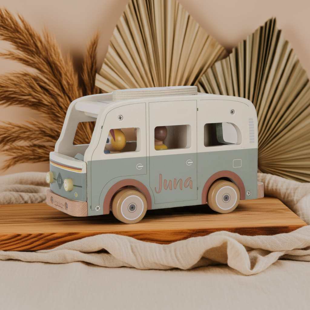 Camper Retro Camper met Speelfiguren | Little Dutch