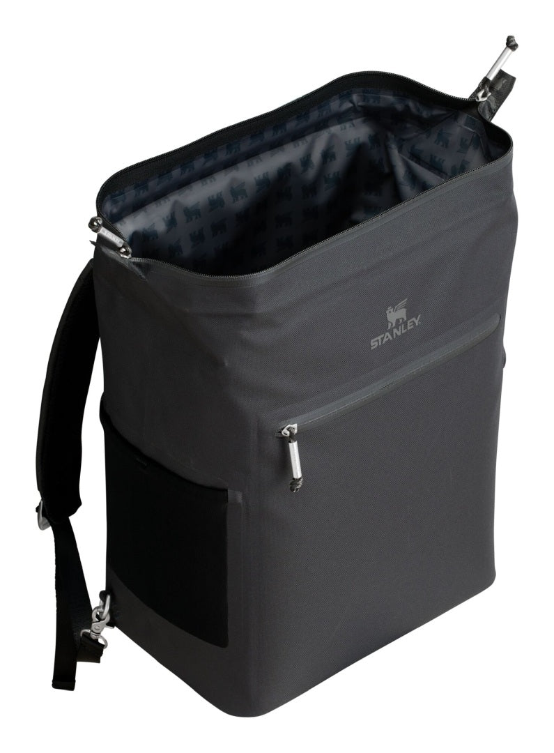Midi cooler bag backpack The All-Day Madeleine 14 L, Black | Stanley