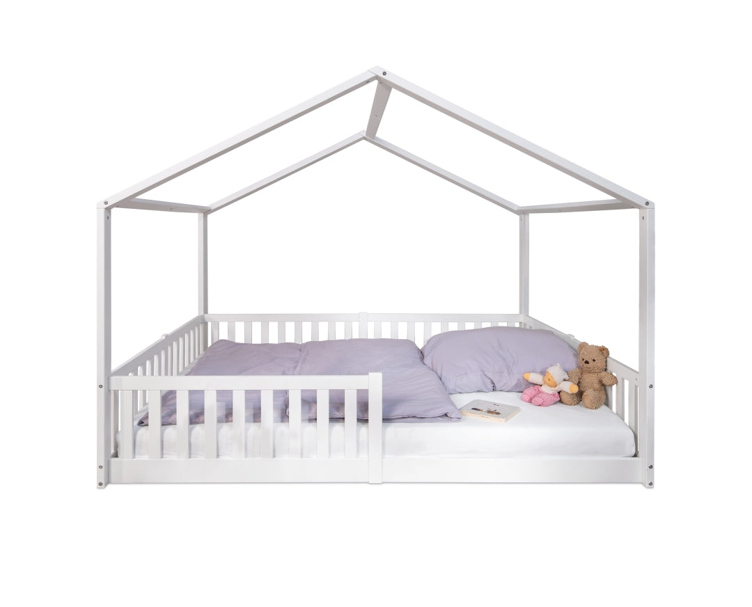 Bodenbett / Hausbett ENNO 140x200 cm Buche weiß inkl. opt. Dach | tiSsi®