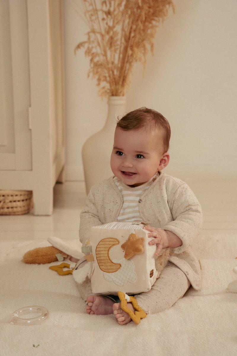 Aktivitätswürfel Newborn Naturals GRS | Little Dutch