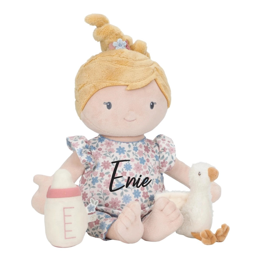 Personalisierte Kuschelpuppe Baby Julia mit Name – Geschenk zur Geburt | Schmatzepuffer®