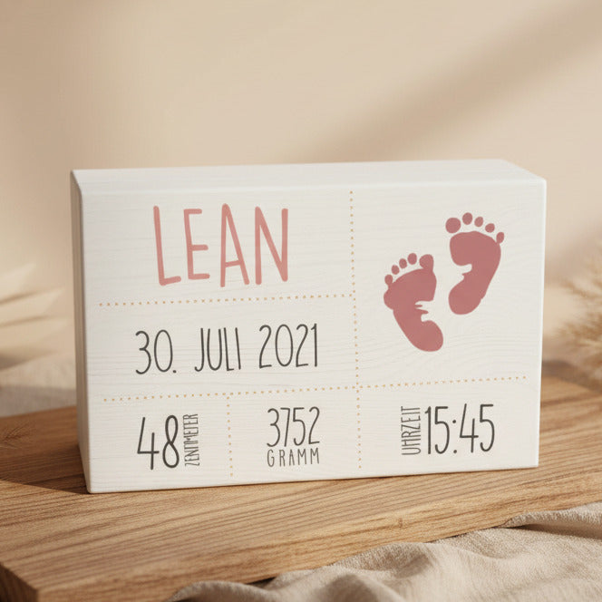 Erinnerungsbox - Holz weiß - Zur Geburt personalisiert | Schmatzepuffer