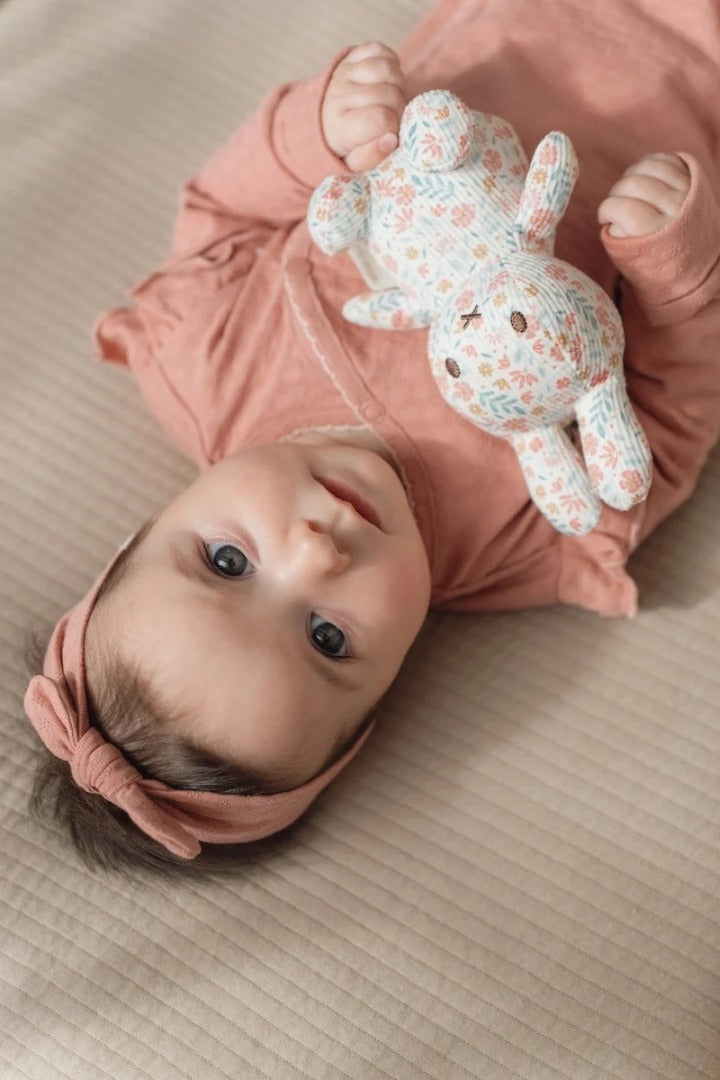 Kuscheltier Hase Lucky Blossom all-over-print, 15 cm  x Miffy