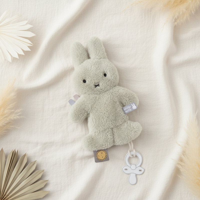 Schnullertuch Fluffy grün | Miffy x Tiamo