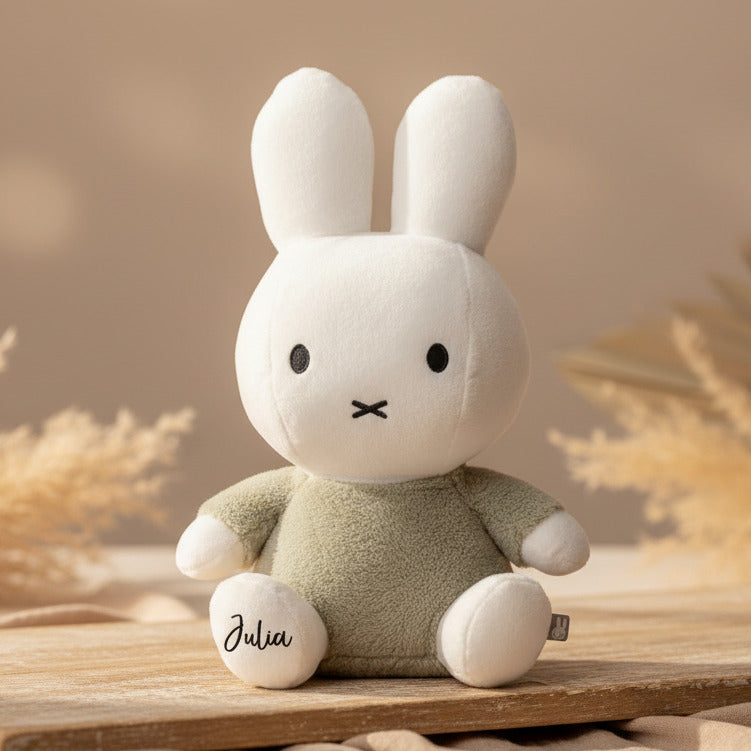 Kuscheltier Hase Fluffy 35 cm, grün | Miffy x Tiamo