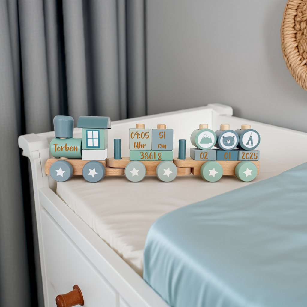 Holz-Zug Adventure Blau - Zur Geburt | Little Dutch