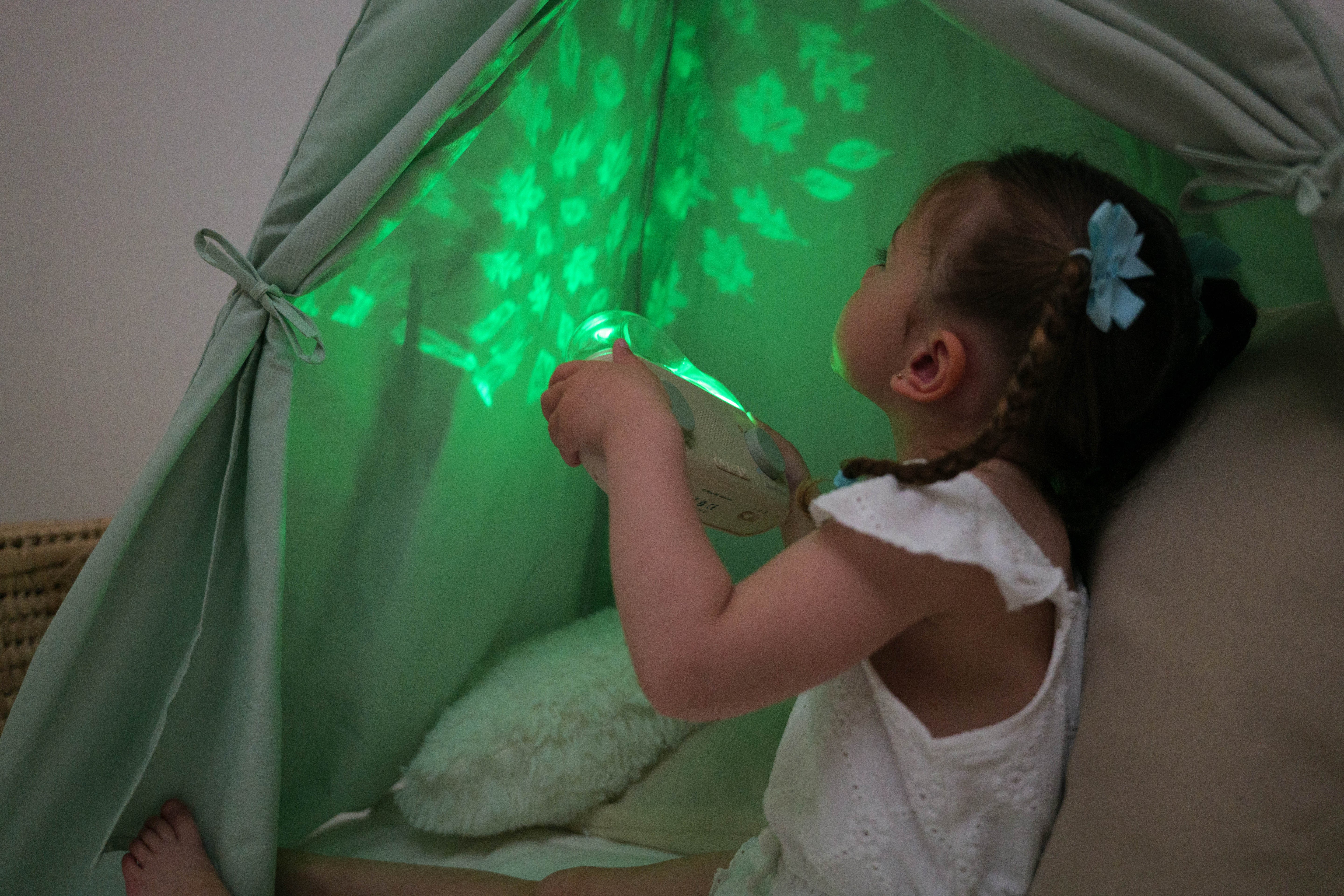 Cloud-Box the audio play box with light projector | Cloud-B