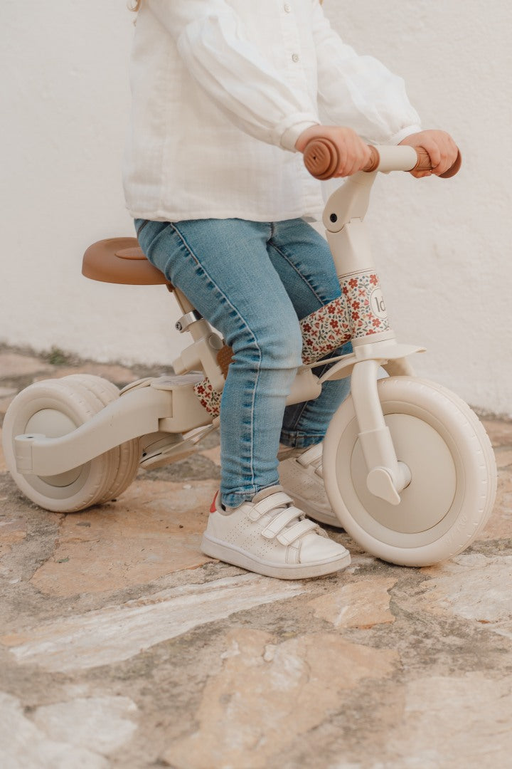 Tricycle 4-in-1 Sunny Flower, Offwhite | Little Dutch