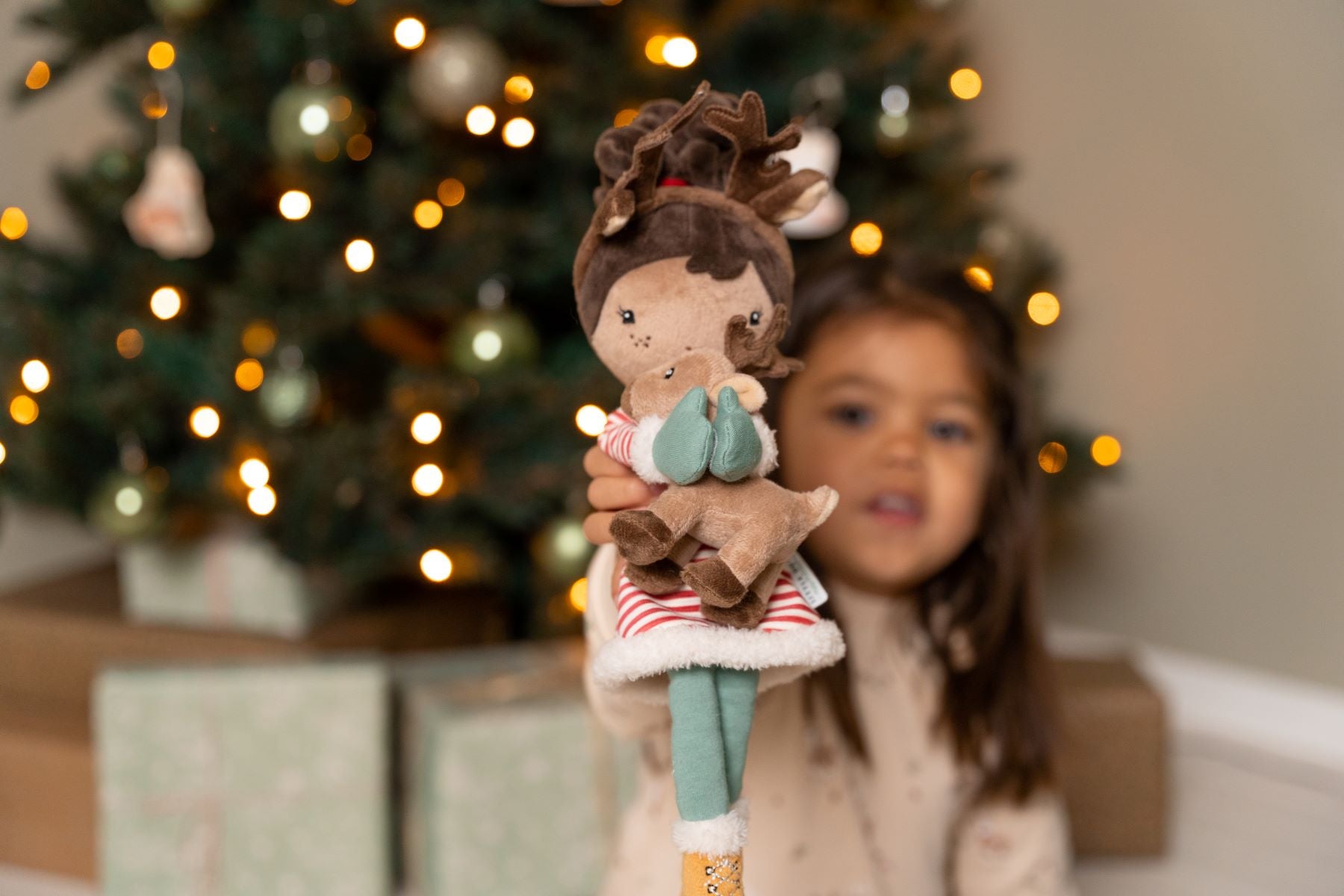 Kuschelpuppe Winter Evi 35 cm  | Little Dutch