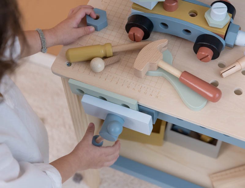 Werkbank mit Lasergravur, Holz blau | Little Dutch personalisierbar