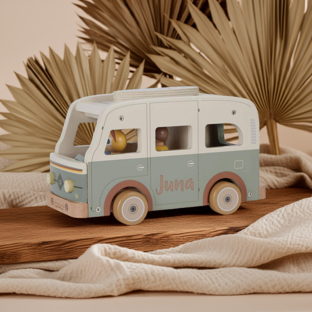 Camper Retro Camper met Speelfiguren | Little Dutch